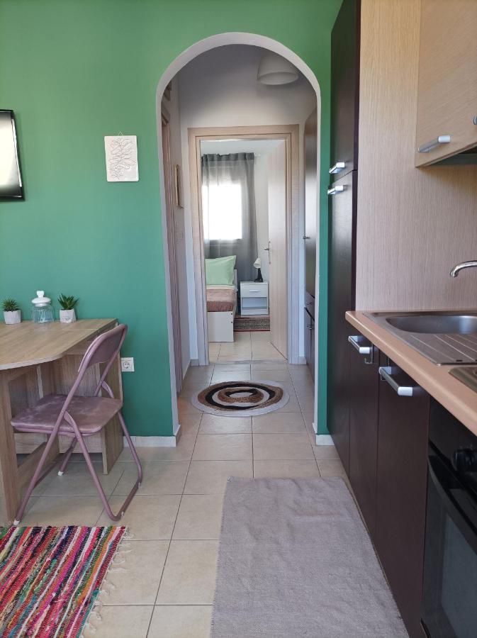 Home Away From Home Ixia  Exterior photo